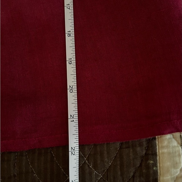 Linen berry colored top - Picture 6 of 6